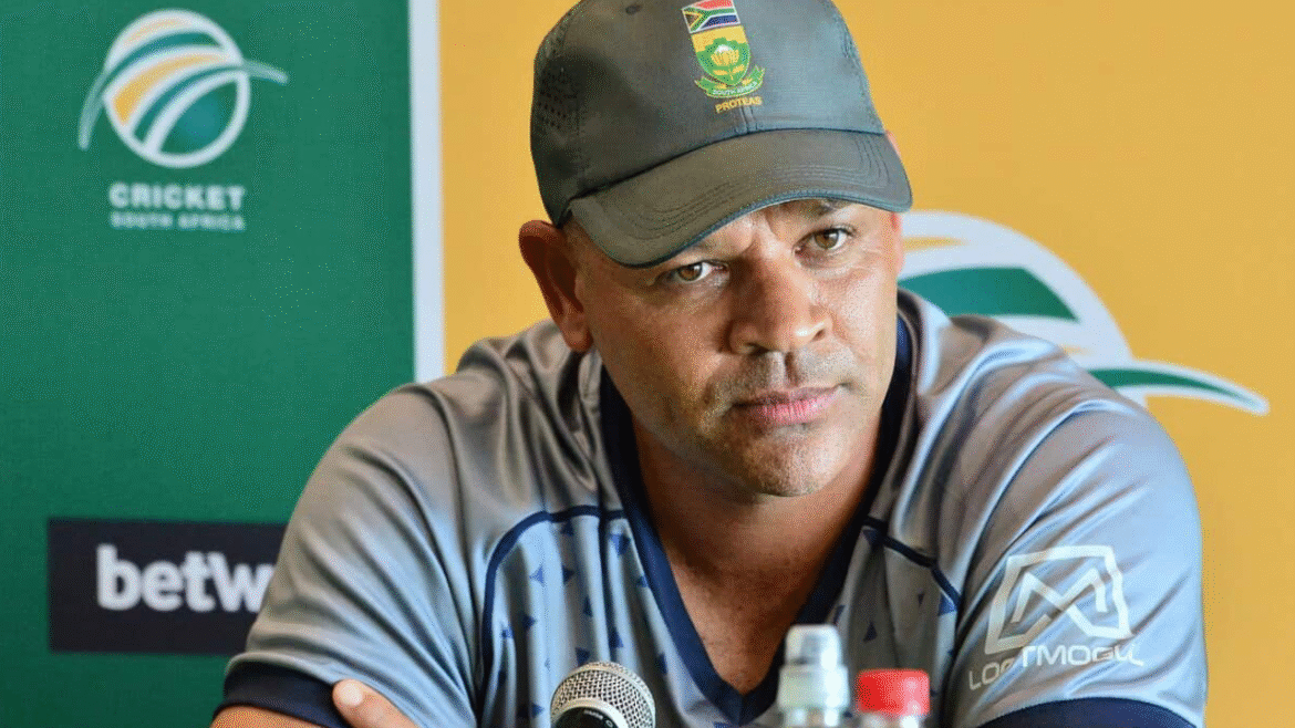 అతడు సిక్సర్ల రారాజు: సౌతాఫ్రికా కోచ్
