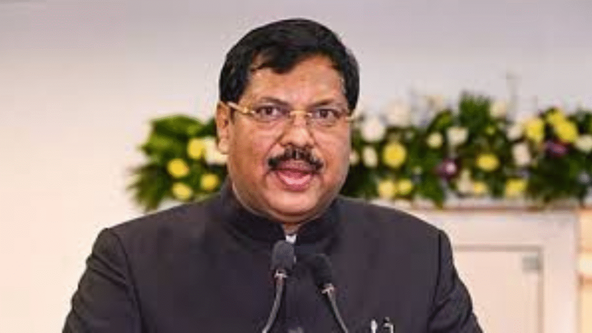 నల్సార్ ప్రొఫెసర్‌గా మాజీ సీజేఐ గవాయ్
