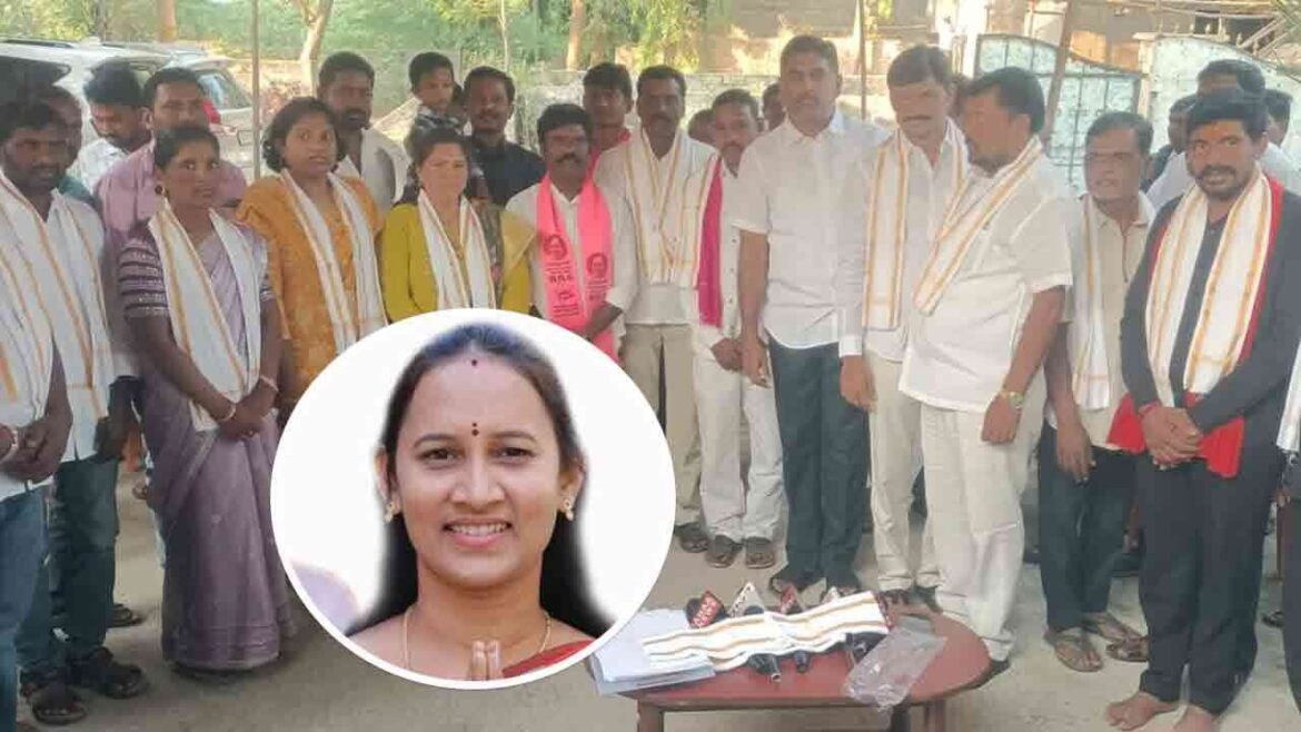 మానకొండూర్ సర్పంచ్ బీఆర్ఎస్ కాదా.. సర్పంచుల భర్తలవే పెత్తనాలా?
