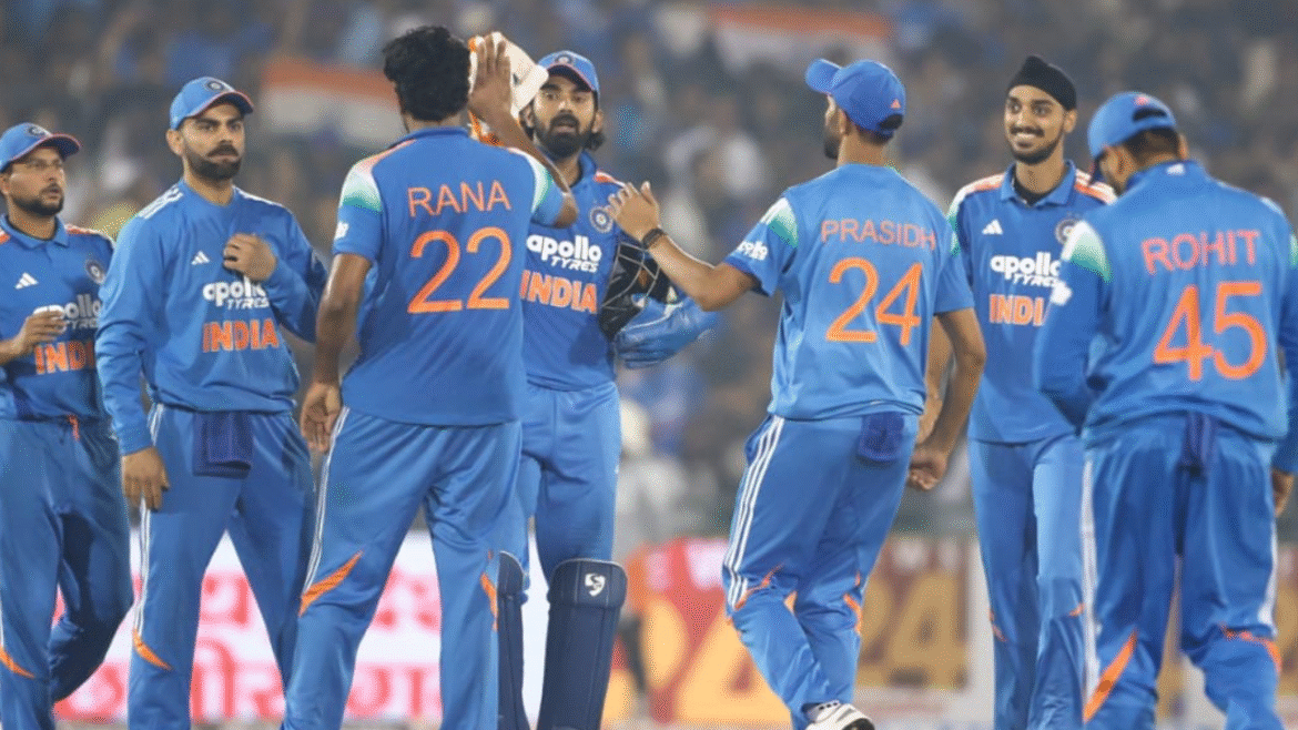 శతక్కొట్టినా.. చితక్కొట్టారు!
